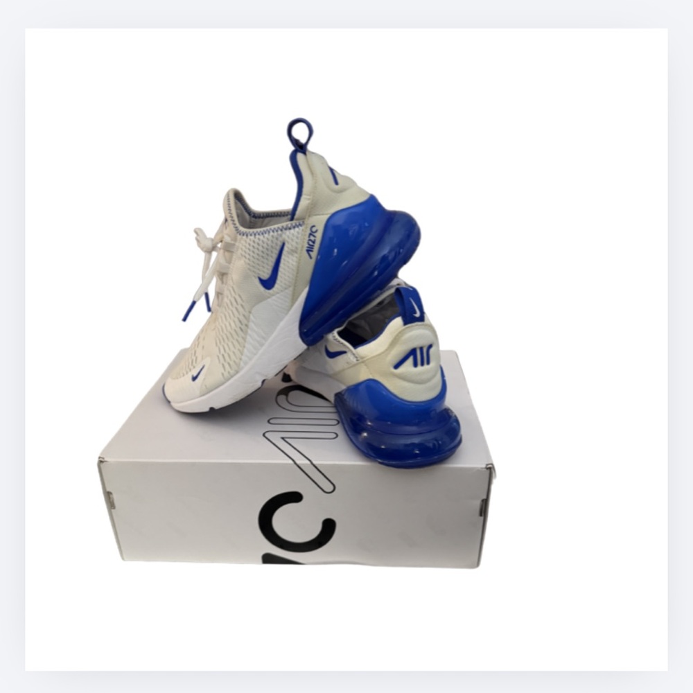 Nike men’s  White and Royal Blue Air 270 Sneakers
